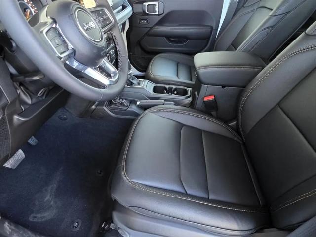 2026 Jeep Wrangler 4-Door Sahara 4x4