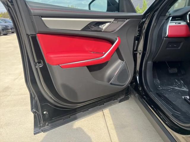 2025 Jaguar F-PACE R-Dynamic S P250 AWD Automatic