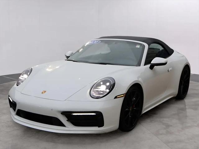 2020 Porsche 911 Carrera 4S Cabriolet