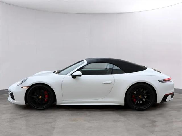 2020 Porsche 911 Carrera 4S Cabriolet