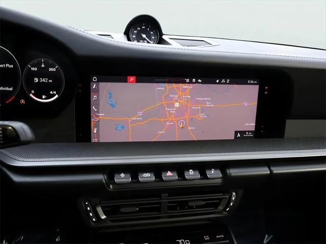2020 Porsche 911 Carrera 4S Cabriolet