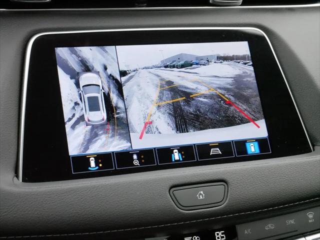 2022 Cadillac XT4 AWD Premium Luxury