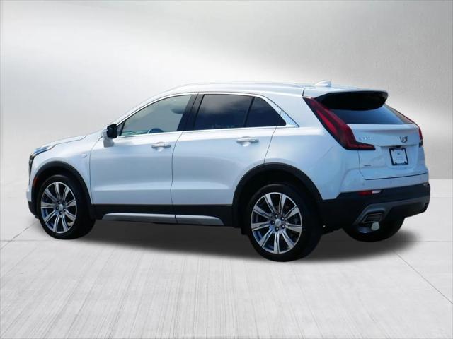 2022 Cadillac XT4 AWD Premium Luxury