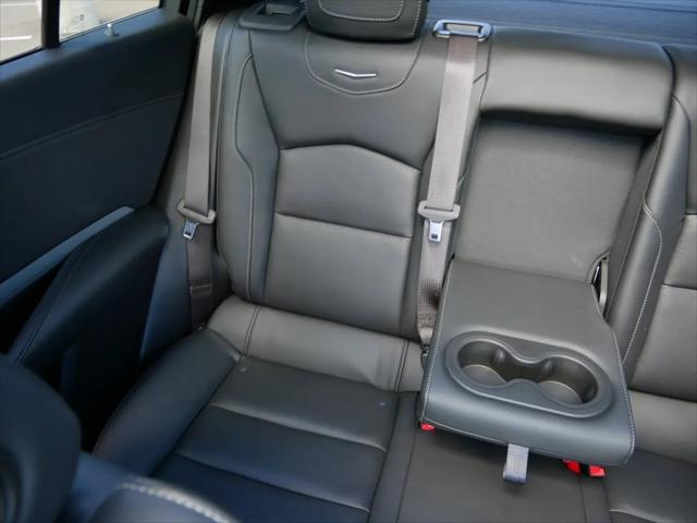 2022 Cadillac XT4 AWD Premium Luxury