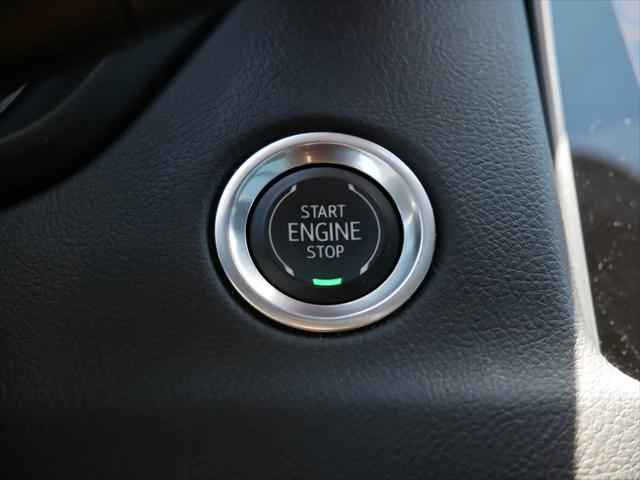 2022 Cadillac XT4 AWD Premium Luxury