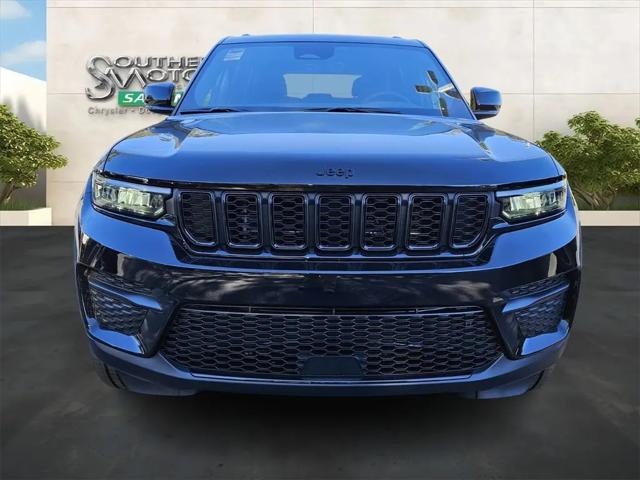 2025 Jeep Grand Cherokee Altitude X 4x2