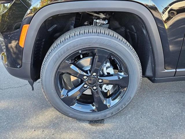 2025 Jeep Grand Cherokee Altitude X 4x2