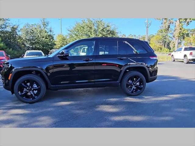 2025 Jeep Grand Cherokee Altitude X 4x2