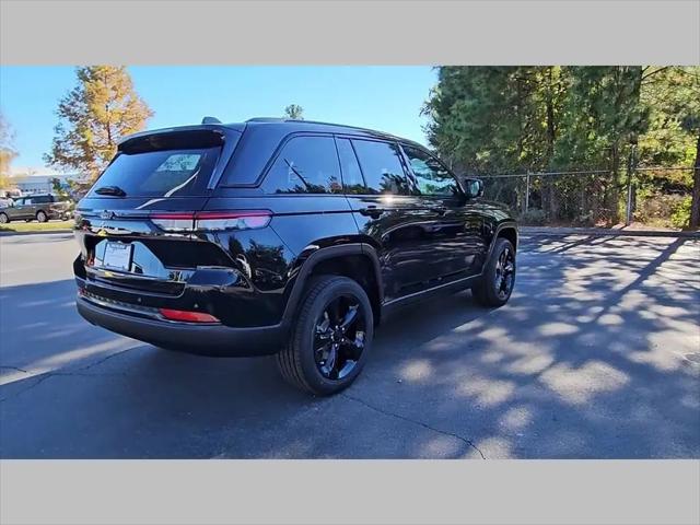 2025 Jeep Grand Cherokee Altitude X 4x2
