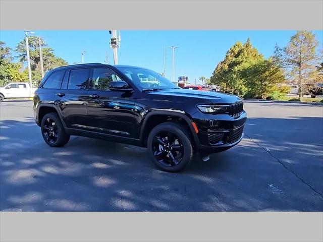 2025 Jeep Grand Cherokee Altitude X 4x2
