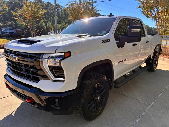 2026 Chevrolet Silverado 2500HD Crew Cab, Standard Bed, LT, 4WD