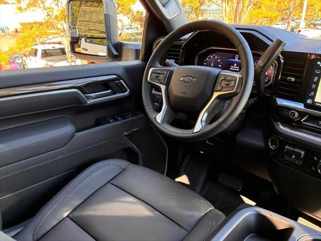2026 Chevrolet Silverado 2500HD Crew Cab, Standard Bed, LT, 4WD