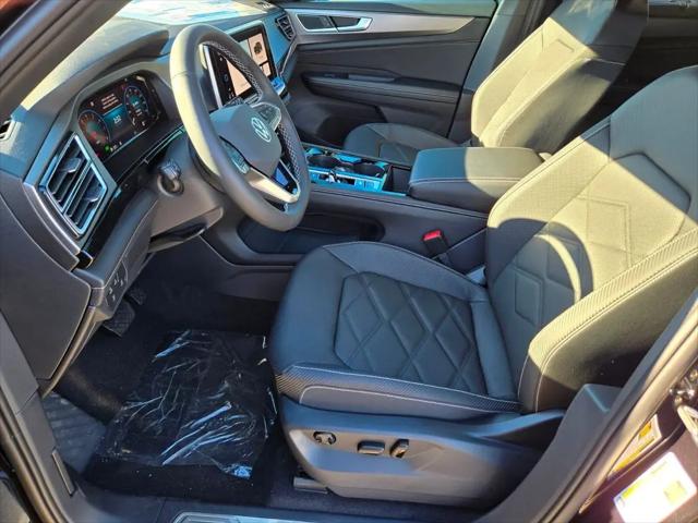 2026 Volkswagen Atlas Cross Sport SE with Technology