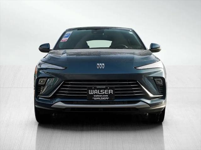 2026 Buick NV Preferred FWD