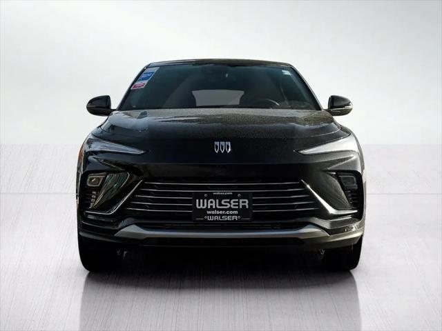 2026 Buick NV Preferred FWD