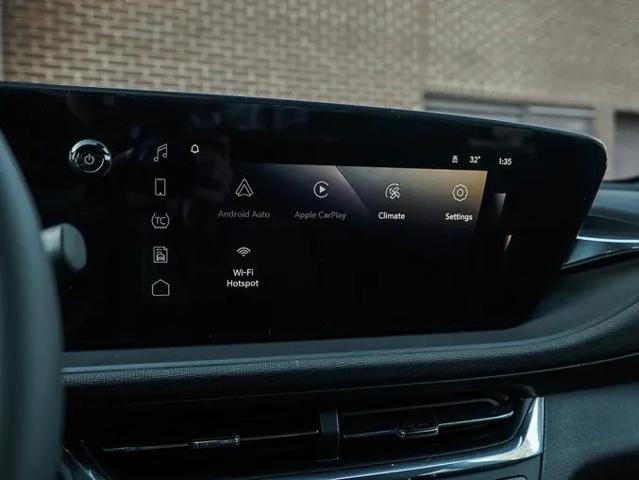 2026 Buick NV Preferred FWD