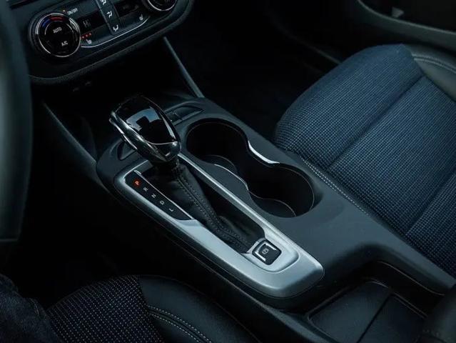 2026 Buick NV Preferred FWD