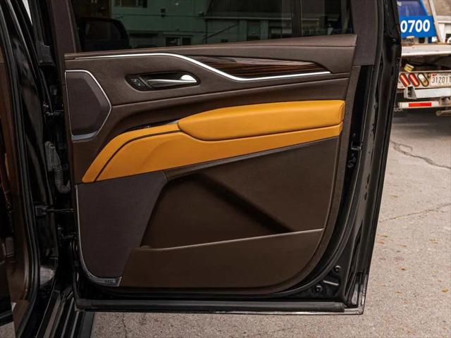 2023 Cadillac Escalade ESV 4WD Sport