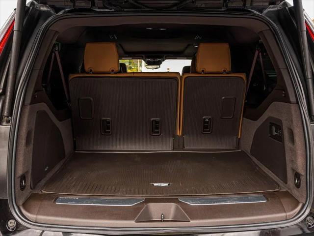 2023 Cadillac Escalade ESV 4WD Sport
