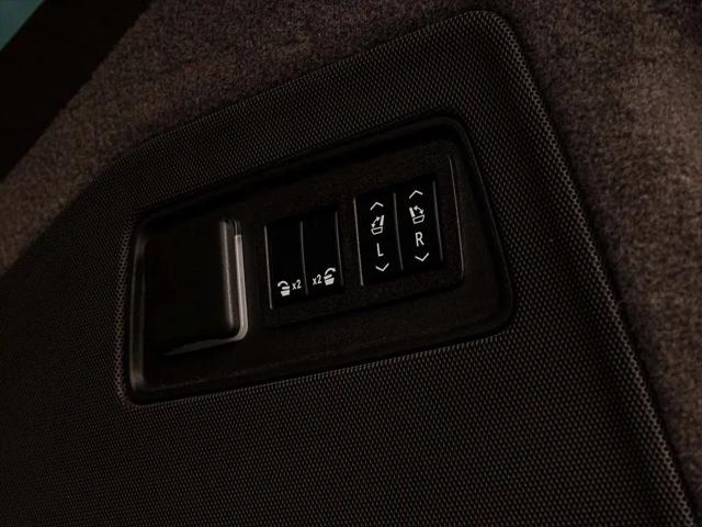2023 Cadillac Escalade ESV 4WD Sport