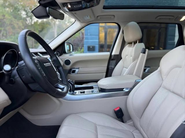 2017 Land Rover Range Rover Sport 3.0L V6 Supercharged SE