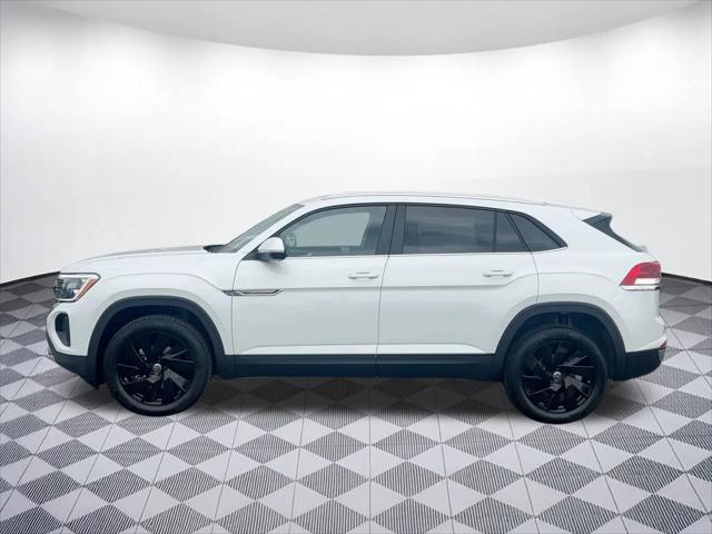 2026 Volkswagen Atlas Cross Sport SE with Technology