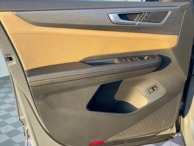 2026 Volkswagen Atlas Cross Sport SE with Technology