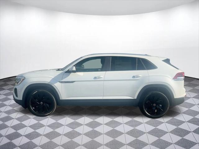 2026 Volkswagen Atlas Cross Sport SE with Technology