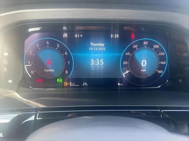 2026 Volkswagen Atlas Cross Sport SE with Technology