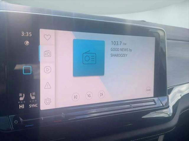 2026 Volkswagen Atlas Cross Sport SE with Technology