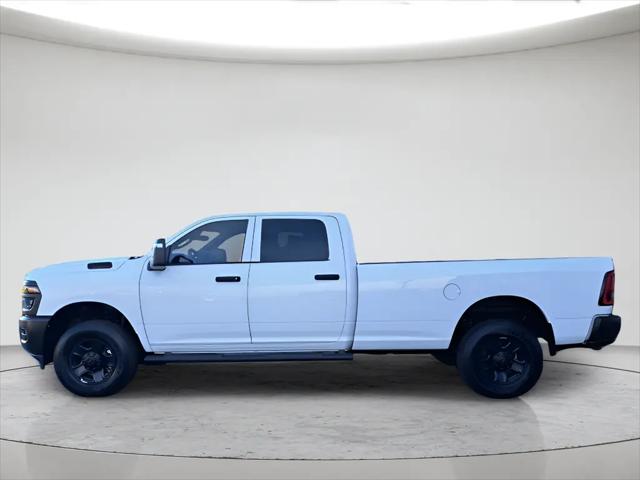2026 Ram 3500 Tradesman Crew Cab 4x4 8' Box