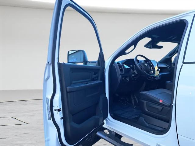 2026 Ram 3500 Tradesman Crew Cab 4x4 8' Box