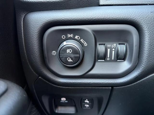 2026 Ram 1500 Big Horn Crew Cab 4x4 5'7" Box