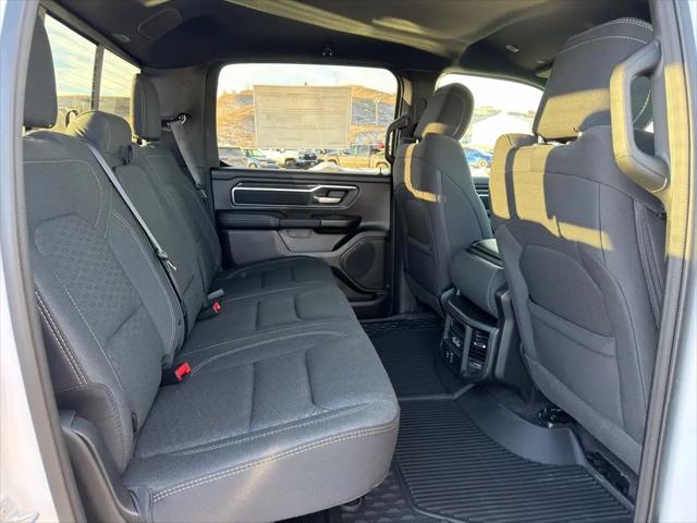 2026 Ram 1500 Big Horn Crew Cab 4x4 5'7" Box