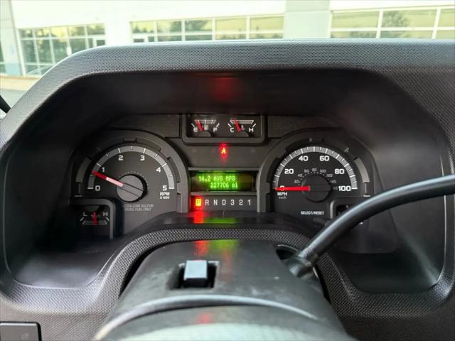 2010 Ford E-450 Cutaway E-450