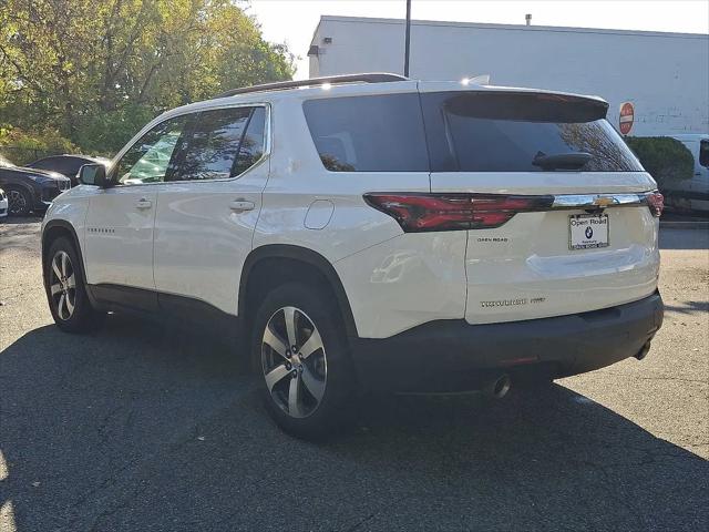 2023 Chevrolet Traverse AWD LT Leather