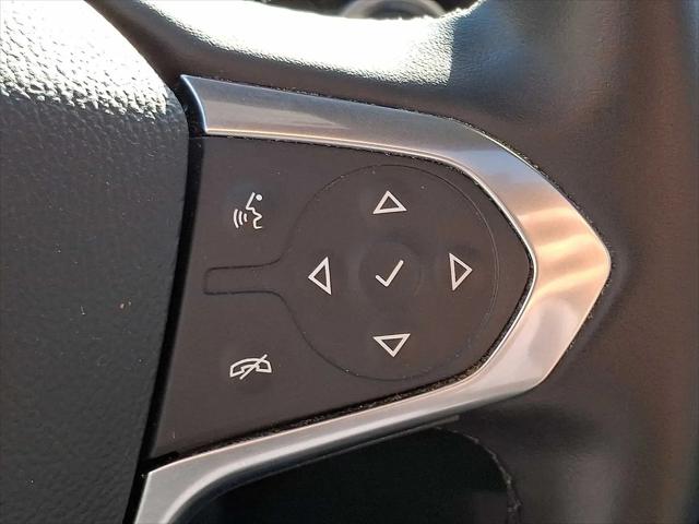 2023 Chevrolet Traverse AWD LT Leather