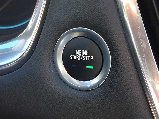 2023 Chevrolet Traverse AWD LT Leather