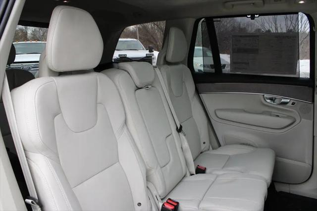 2026 Volvo XC90 Ultra Dark Theme, B6 AWD Gas (mild hybrid), Gasoline, 7 Seats