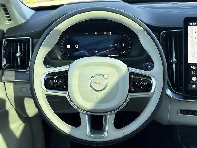 2026 Volvo XC90 Ultra Dark Theme, B6 AWD Gas (mild hybrid), Gasoline, 7 Seats