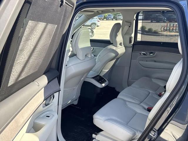 2026 Volvo XC90 Ultra Dark Theme, B6 AWD Gas (mild hybrid), Gasoline, 7 Seats