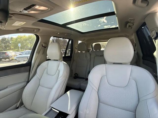 2026 Volvo XC90 Ultra Dark Theme, B6 AWD Gas (mild hybrid), Gasoline, 7 Seats