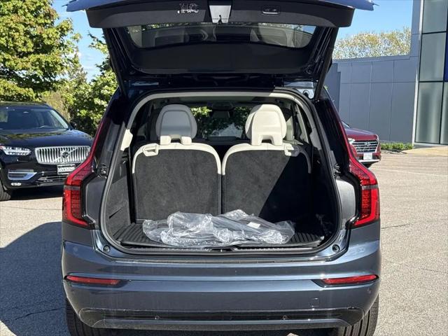 2026 Volvo XC90 Ultra Dark Theme, B6 AWD Gas (mild hybrid), Gasoline, 7 Seats
