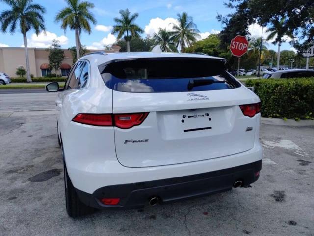 2019 Jaguar F-PACE 25t Premium