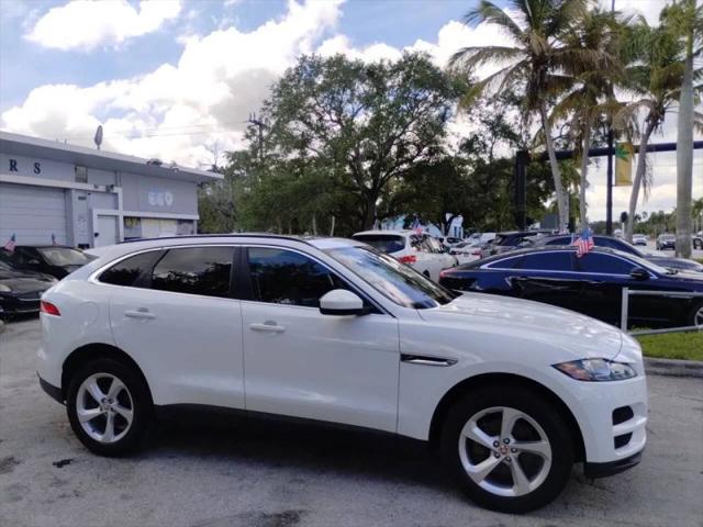 2019 Jaguar F-PACE 25t Premium