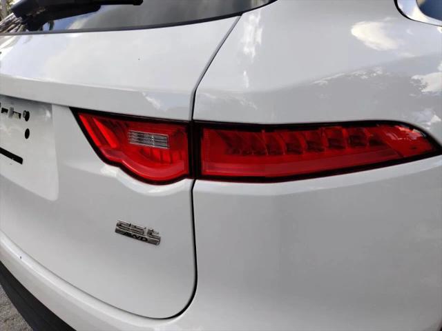 2019 Jaguar F-PACE 25t Premium
