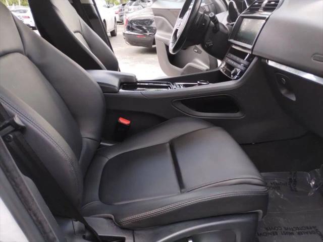 2019 Jaguar F-PACE 25t Premium