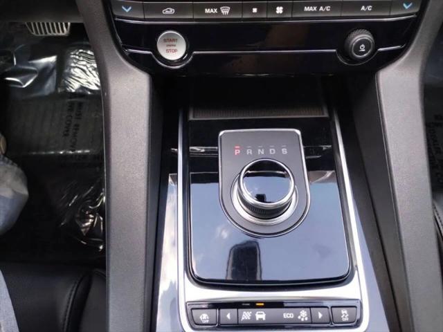 2019 Jaguar F-PACE 25t Premium
