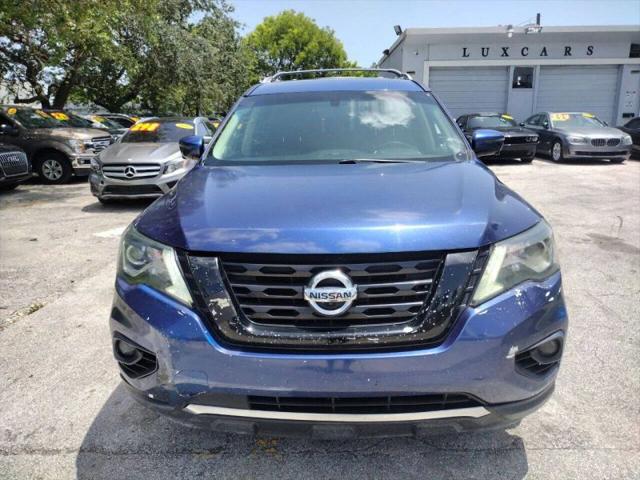 2017 Nissan Pathfinder SL