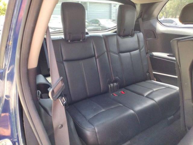 2017 Nissan Pathfinder SL